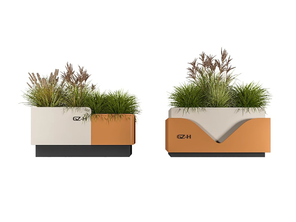 Commercial Street Planter